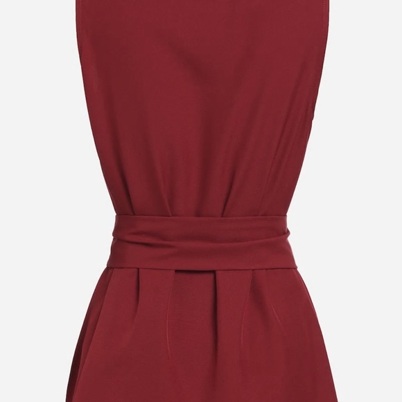 SCALLOPED HEM BELTED TOP - Picture 2 of 2